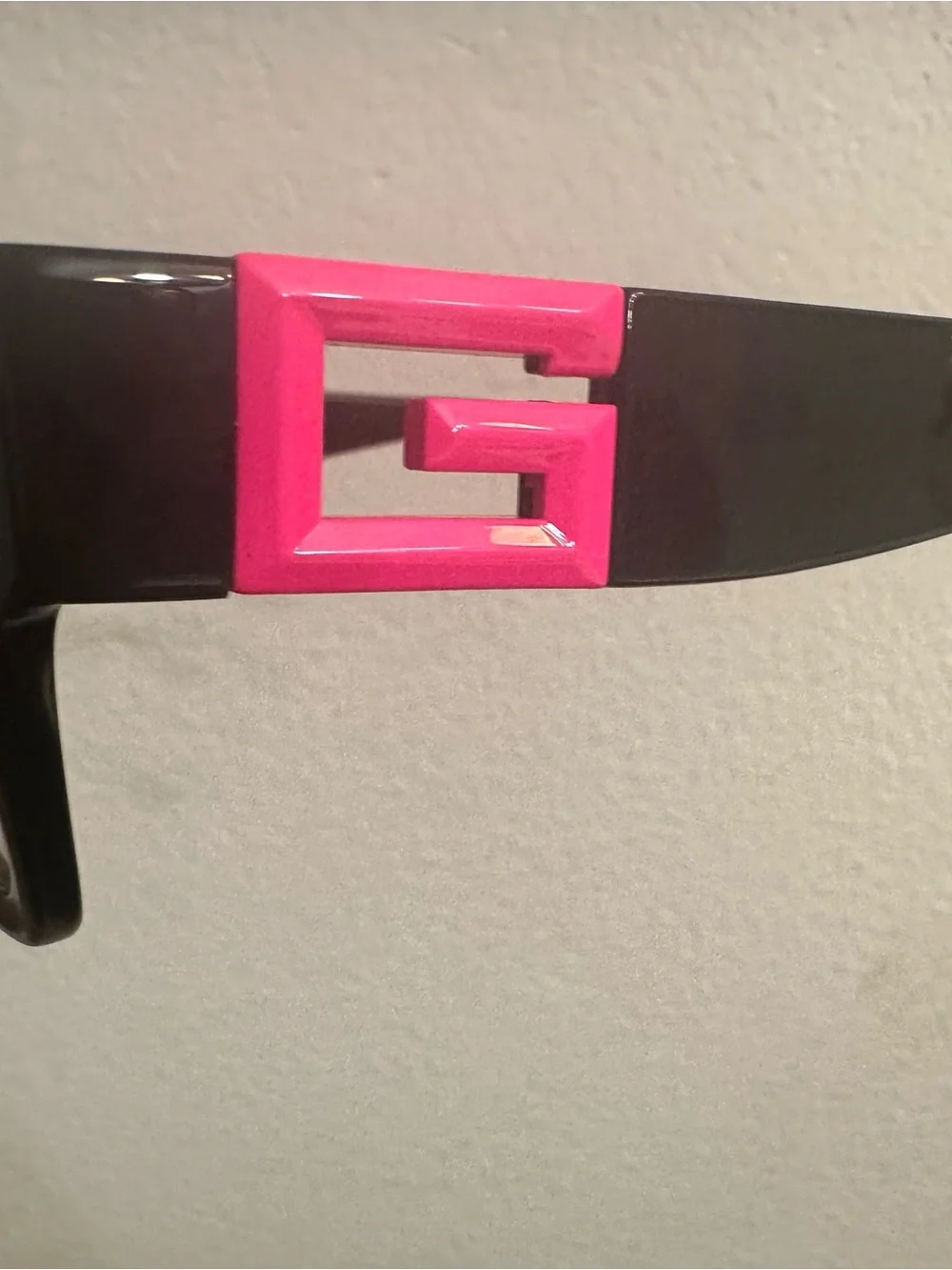 Guess women eyeglass